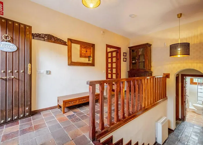 Tess Casantigua, Casa Con Sabor A Guatemala * Torremolinos