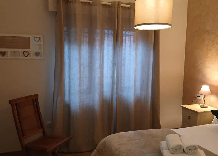 Tess Casantigua, Casa Con Sabor A Guatemala Torremolinos