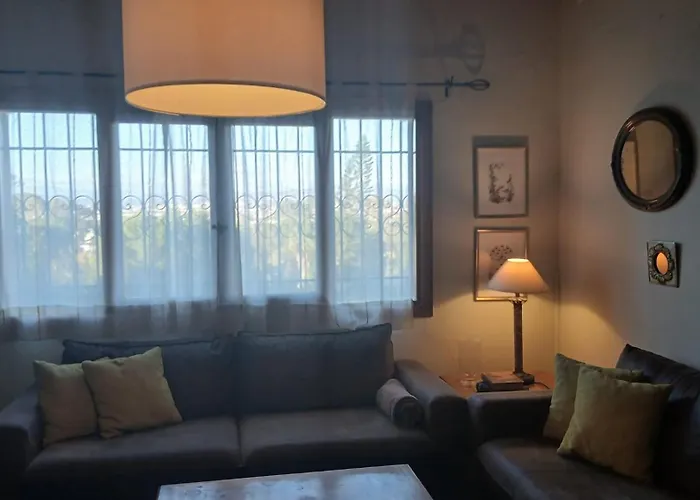 Tess Casantigua, Casa Con Sabor A Guatemala *