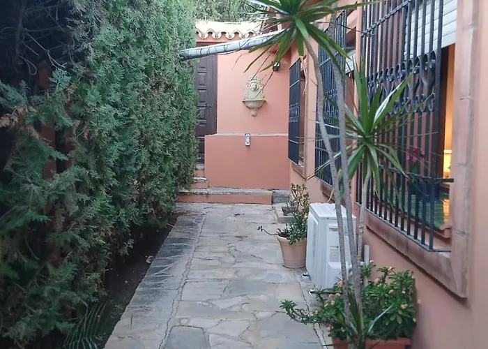 Tess Casantigua, Casa Con Sabor A Guatemala Torremolinos