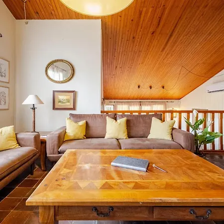 Tess Casantigua, Casa Con Sabor A Guatemala