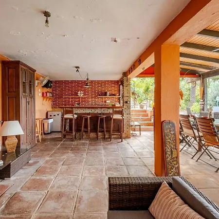 Holiday home Tess Casantigua, Casa Con Sabor A Guatemala *