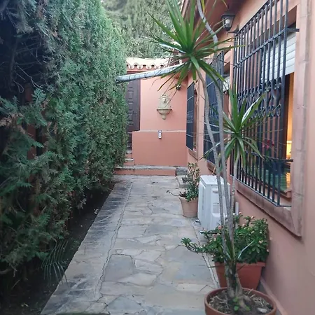 Tess Casantigua, Casa Con Sabor A Guatemala Torremolinos