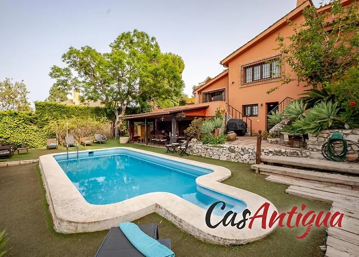 Tess Casantigua, Casa Con Sabor A Guatemala Torremolinos