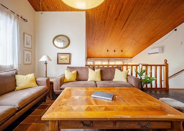 Tess Casantigua, Casa Con Sabor A Guatemala