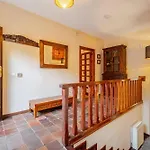 Tess Casantigua, Casa Con Sabor A Guatemala * トレモリノス